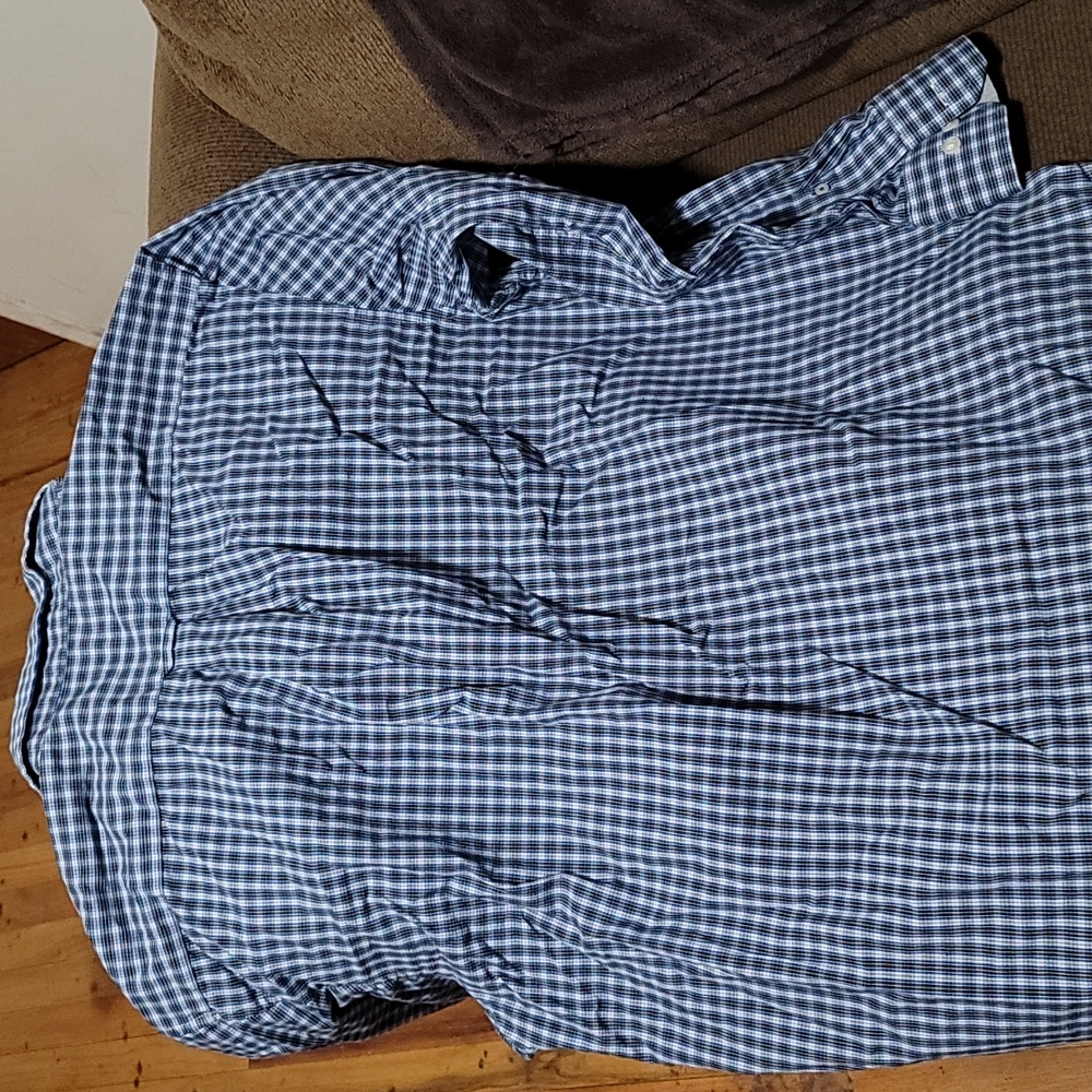 Izod button down - Picture 3 of 3